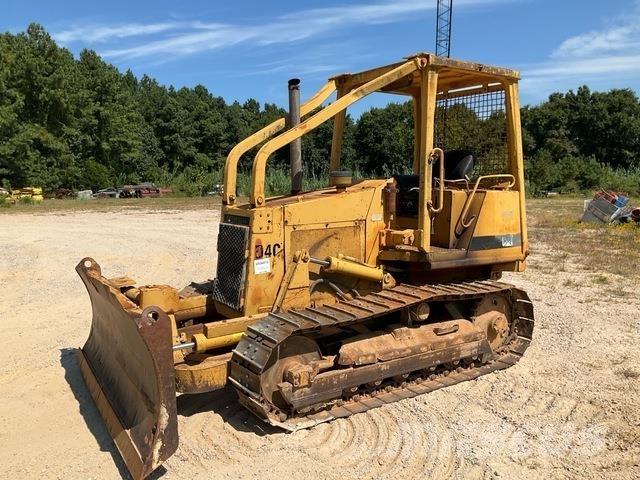 CAT D4C Bouteurs sur chenilles