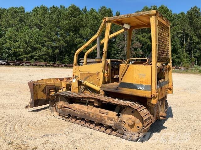 CAT D4C Bouteurs sur chenilles