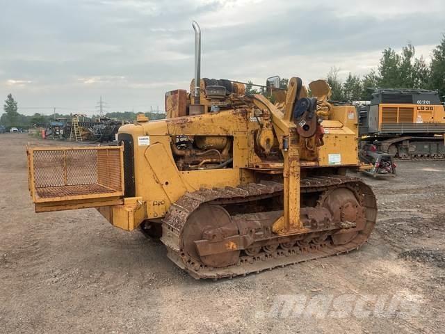 CAT D4E 20 Poseur de canalisation