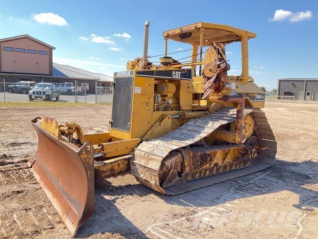 CAT D5M LPG Bouteurs sur chenilles