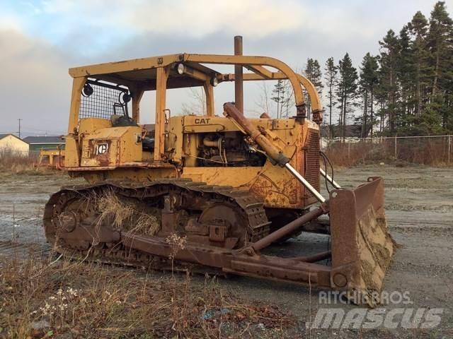 CAT D6D Bouteurs sur chenilles