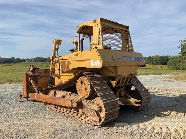 CAT D6H Bouteurs sur chenilles