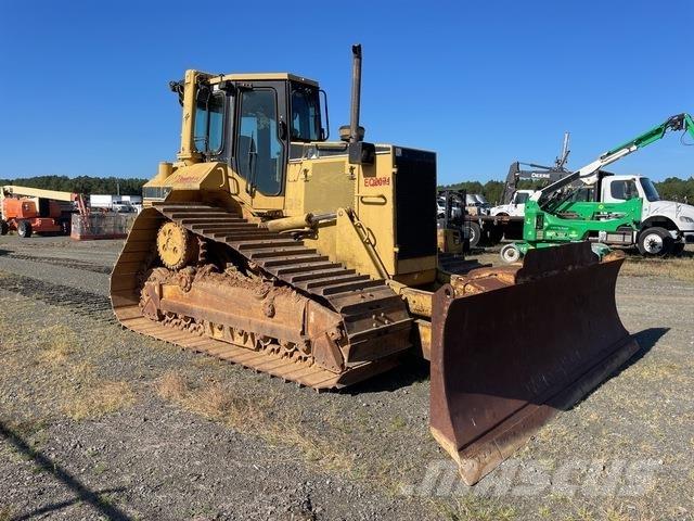 CAT D6M LGP Bouteurs sur chenilles