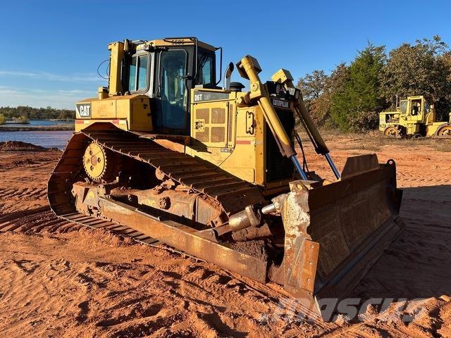 CAT D6T LGP Bouteurs sur chenilles
