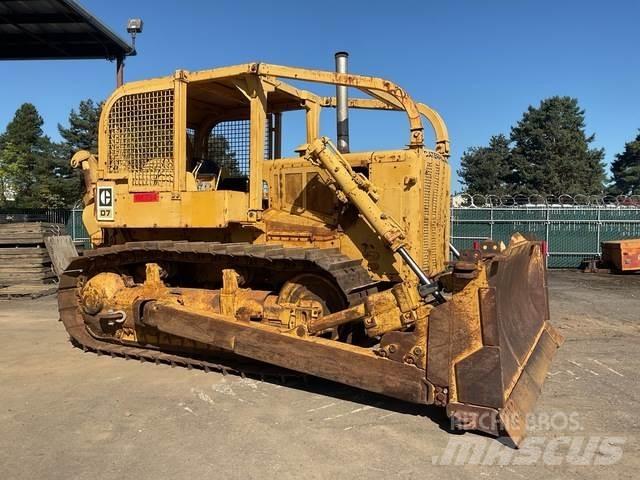 CAT D7 Bouteurs sur chenilles