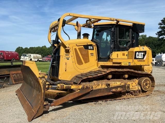 CAT D7E Bouteurs sur chenilles