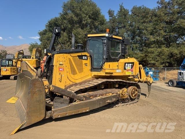 CAT D7E Bouteurs sur chenilles