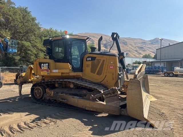 CAT D7E Bouteurs sur chenilles