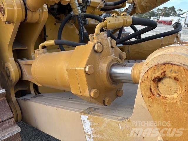 CAT D8T Bouteurs sur chenilles