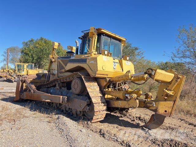 CAT D8T Bouteurs sur chenilles