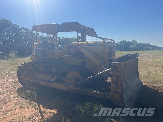 CAT D9G Bouteurs sur chenilles