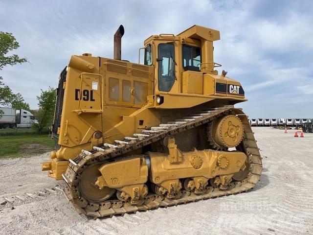 CAT D9L Bouteurs sur chenilles