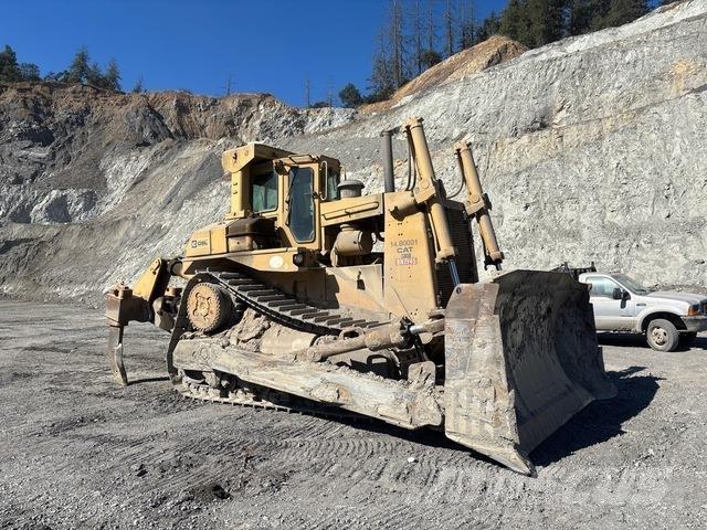 CAT D9L Bouteurs sur chenilles