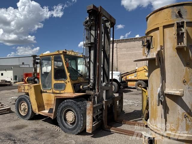CAT DP90 Chariot tout terrain