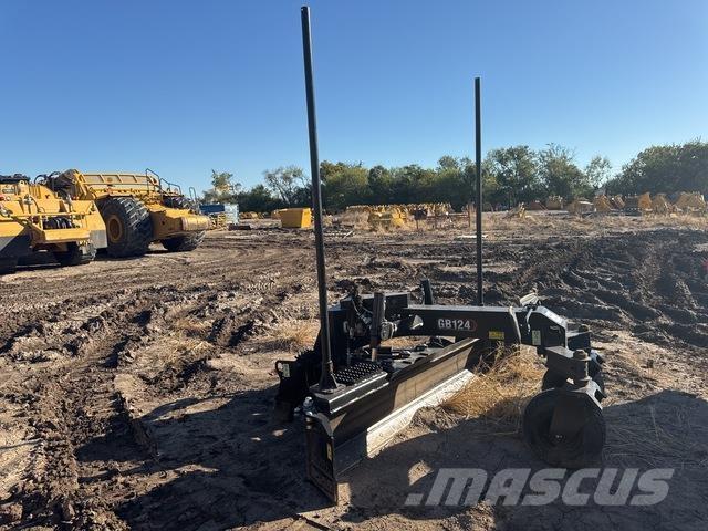 CAT GB124 Niveleuse