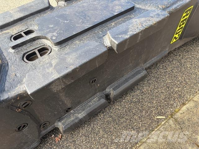 CAT H180ES Marteau hydraulique