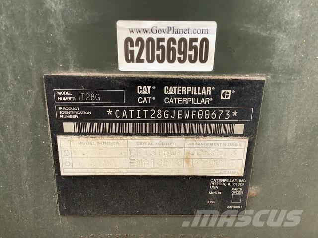 CAT IT28G Chariot tout terrain