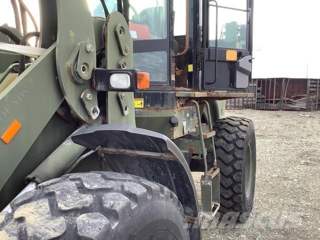 CAT IT28G Chariot tout terrain