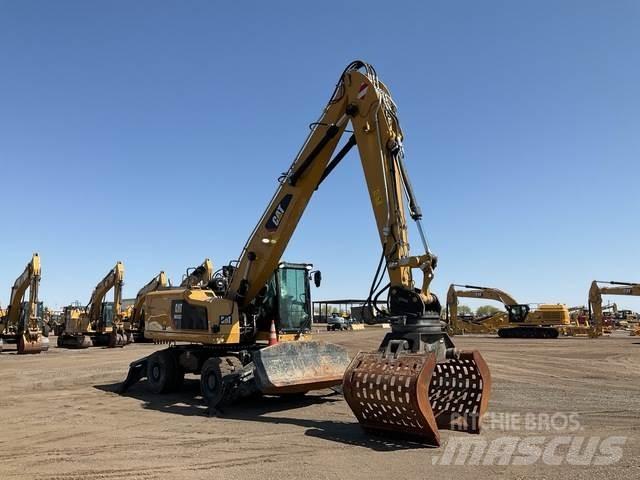 CAT MH3022 Pelle à déchets