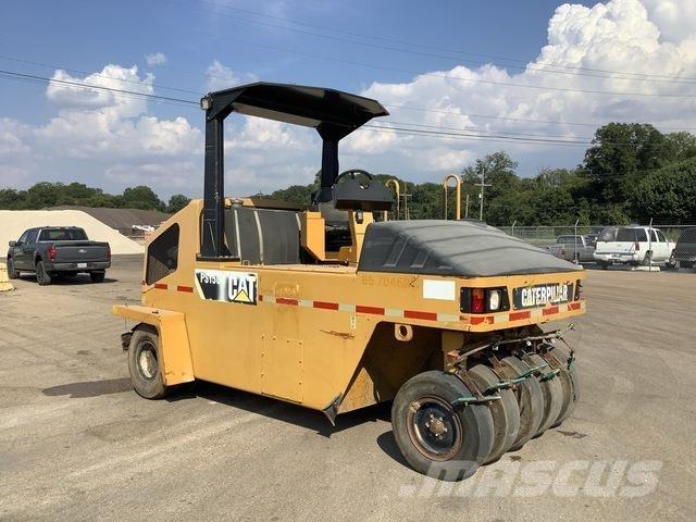 CAT PS-150C Rouleaux à pneumatiques