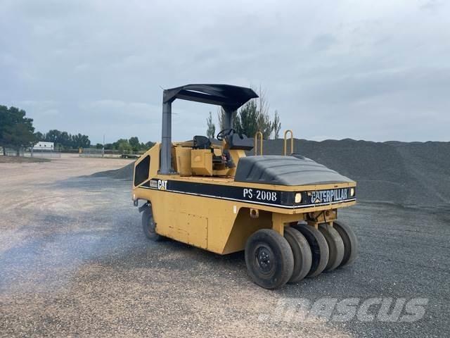 CAT PS-200B Rouleaux à pneumatiques