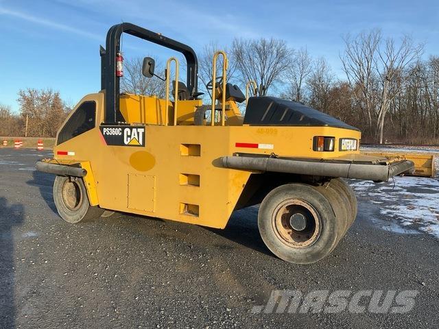 CAT PS360C Rouleaux à pneumatiques