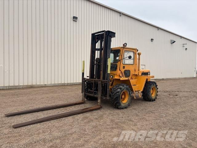 CAT R80 Chariot tout terrain