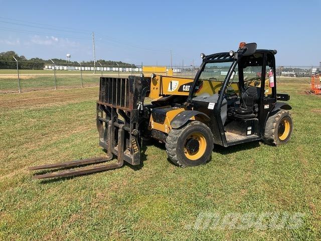 CAT TH255C Chariot télescopique