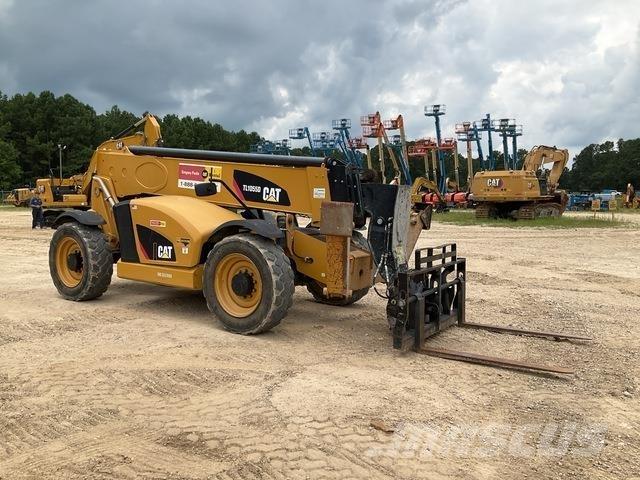 CAT TL1055D Chariot télescopique