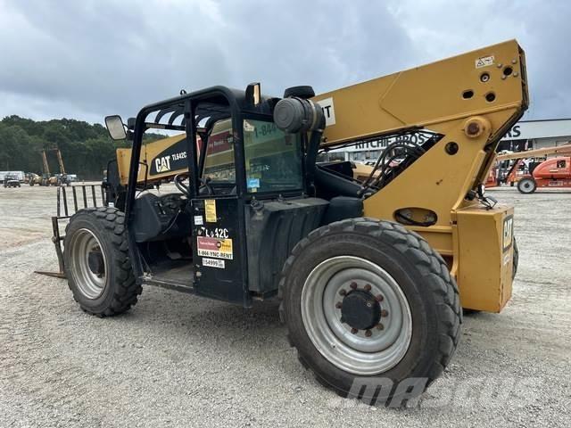 CAT TL642C Chariot télescopique