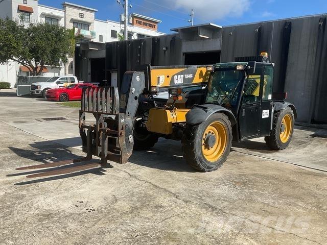CAT TL642C Chariot télescopique
