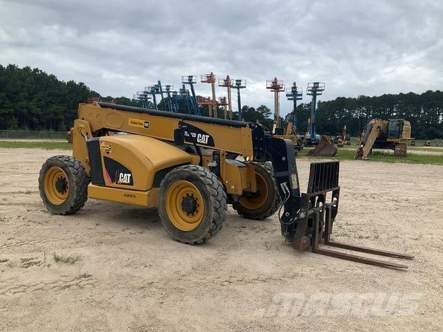 CAT TL642D Chariot télescopique