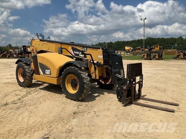 CAT TL642D Chariot télescopique