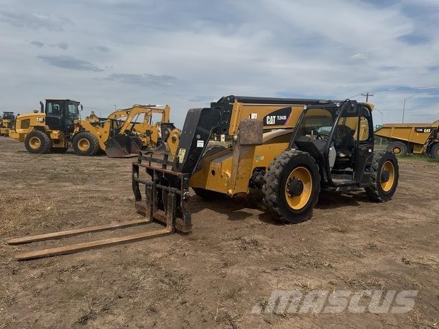 CAT TL943 Chariot télescopique