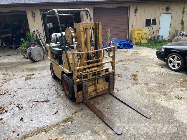 CAT V60 Autres Chariots élévateurs