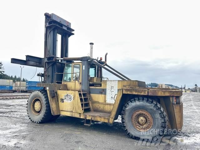 CAT V900 Chariot élévateur gros tonnage