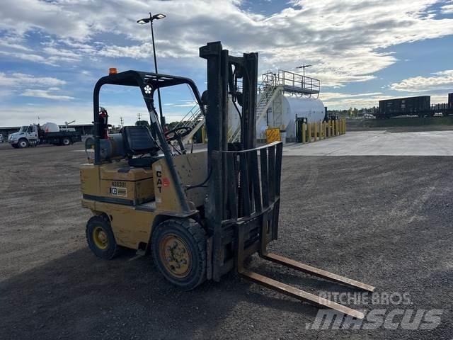 CAT Y50C Construction - Autres