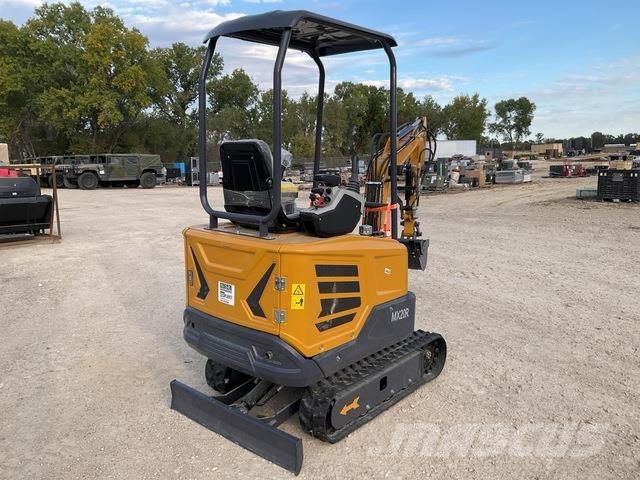 CFG MX20R Pelle sur chenilles