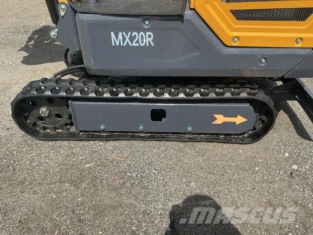 CFG MX20R Pelle sur chenilles