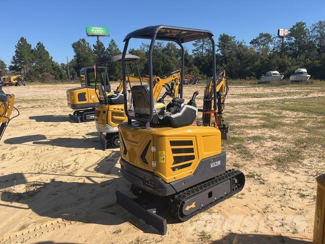 CFG MX20R Pelle sur chenilles