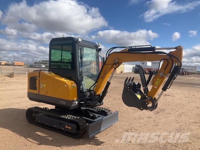 CFG MY50R Pelle sur chenilles