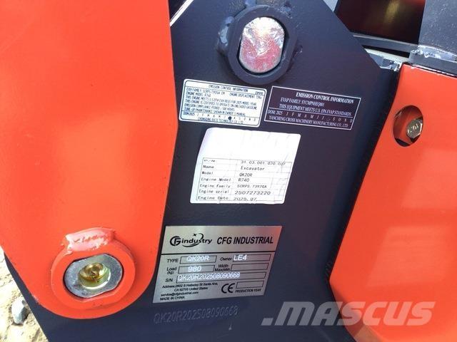 CFG QK20R Pelle sur chenilles