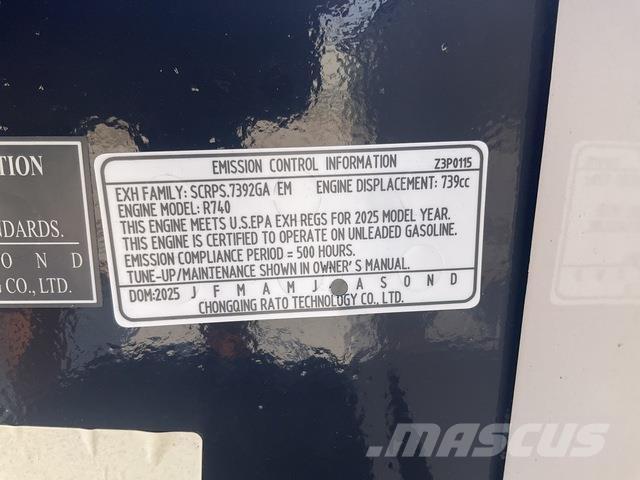 CFG XZ20R Pelle sur chenilles