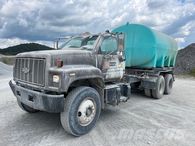 Chevrolet  Camion citerne à eau