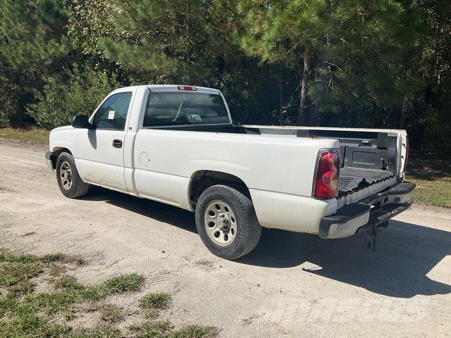 Chevrolet 1500 Utilitaire benne