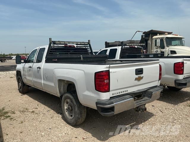 Chevrolet 2500 Autre fourgon / utilitaire