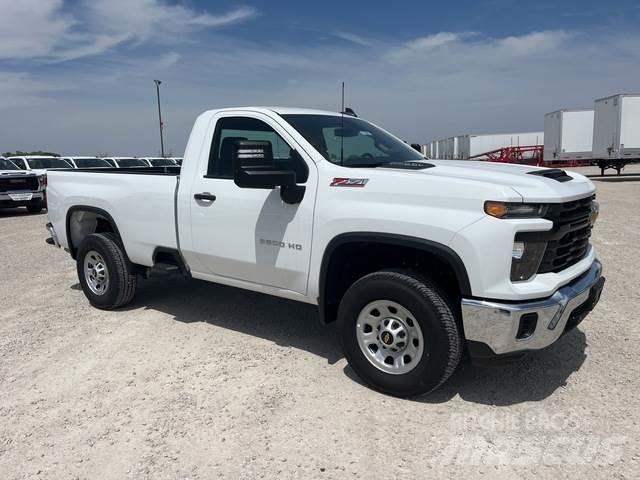 Chevrolet 3500 Autre fourgon / utilitaire