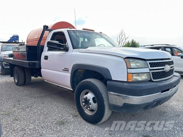 Chevrolet 3500 Camion plateau