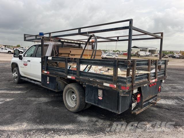 Chevrolet 3500 Camion plateau