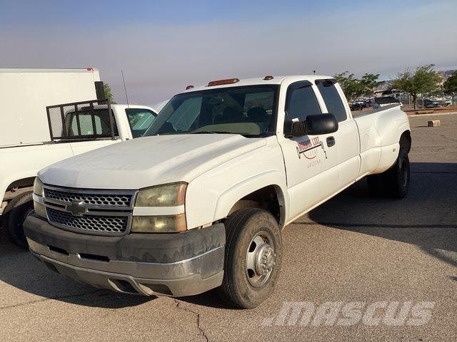 Chevrolet 3500 Utilitaire benne